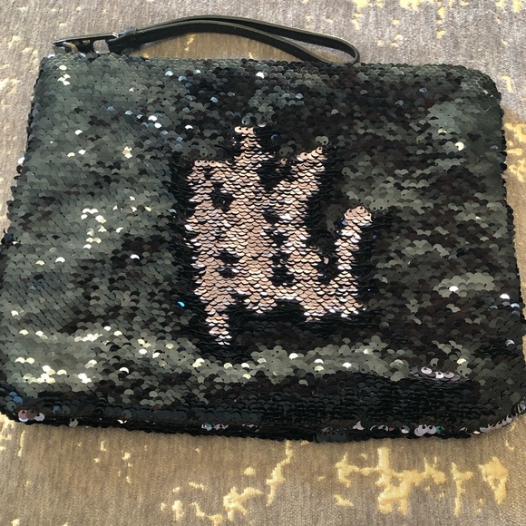 Gap Color Changing Sequin Black & Silver Clutch - Picture 5 of 8